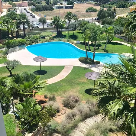 Oasis Mar- Da Rocha